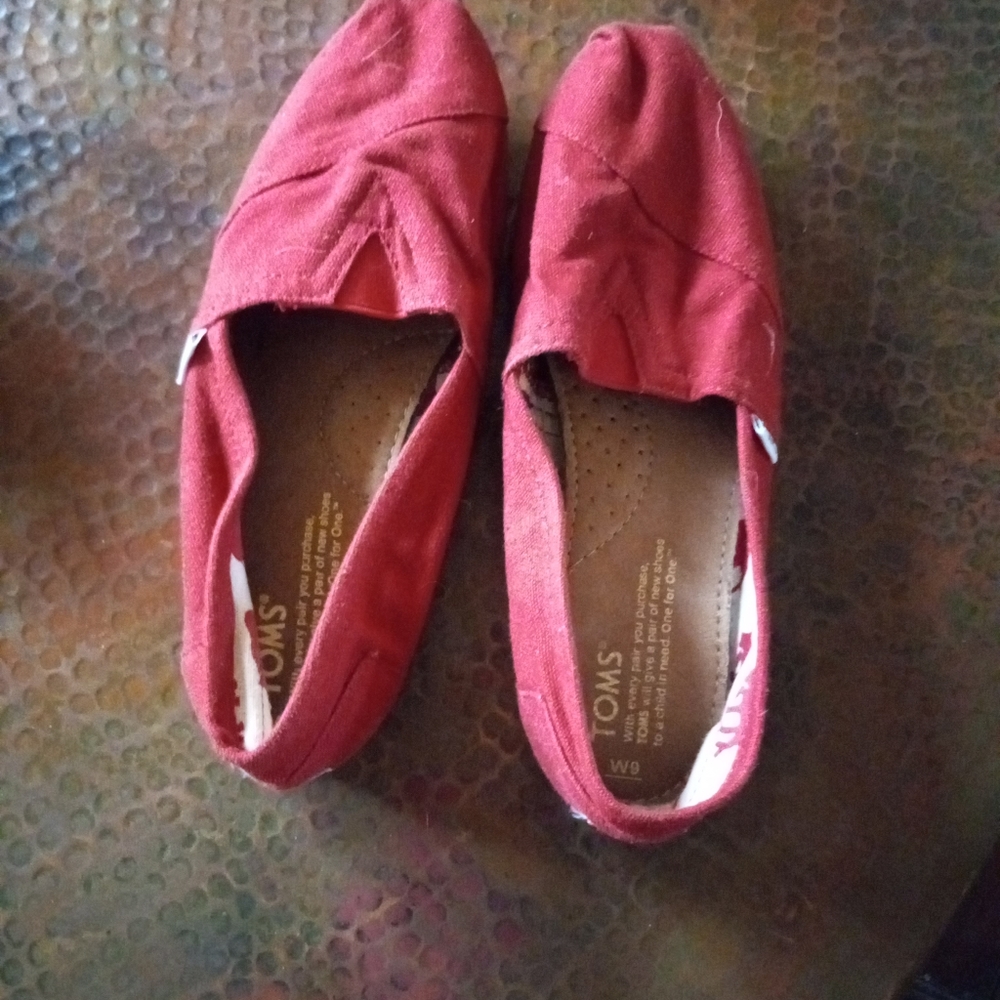 TOM'S canvas flats